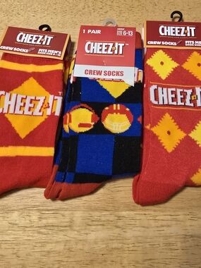 NWT OFFICIAL Cheez-It Novelty Socks Bundle 3 Pair Adult Crew Socks Nabisco Funny